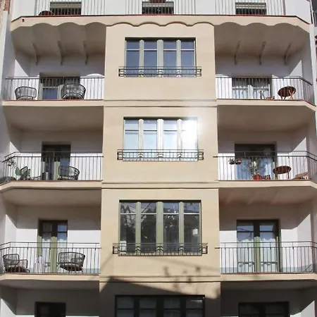 Amazing 5 Bd 5 Bathroom Next To Plaza Catalunya * Barcelona