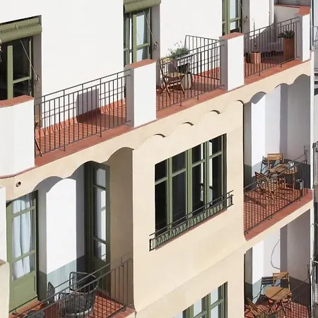 Amazing 5 Bd 5 Bathroom Next To Plaza Catalunya Barcelona