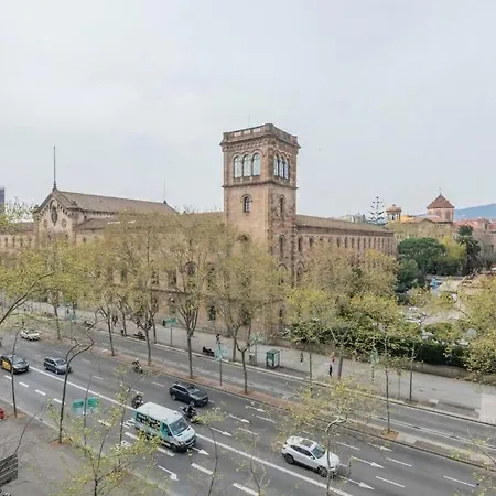 Amazing 5 Bd 5 Bathroom Next To Plaza Catalunya Apartment