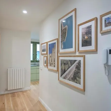 Apartment Amazing 5 Bd 5 Bathroom Next To Plaza Catalunya Barcelona
