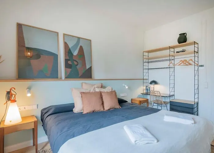 The Collection - Amazing 5 Bd 5 Bathroom Next To Plaza Catalunya Barcelona
