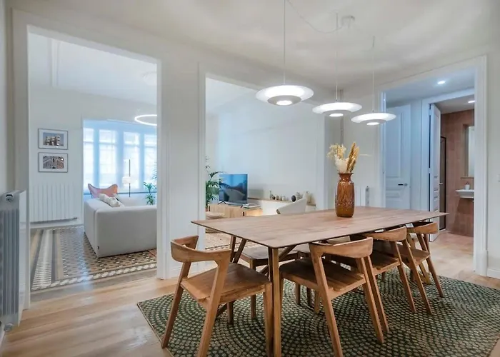 Apartamento The Collection - Amazing 5 Bd 5 Bathroom Next To Plaza Catalunya *